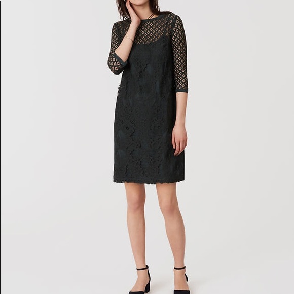 LOFT Dresses & Skirts - LOFT diamond lace shift dress